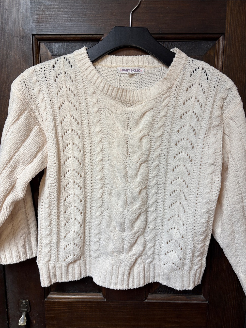 EUC Sz L (14/16) girls Daisy & Cleo Girls Cream Cable Knit chenille Sweater